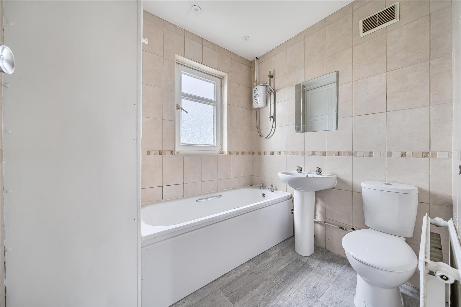 Pentregethin Road, Gendros, Swansea, SA5 8AH